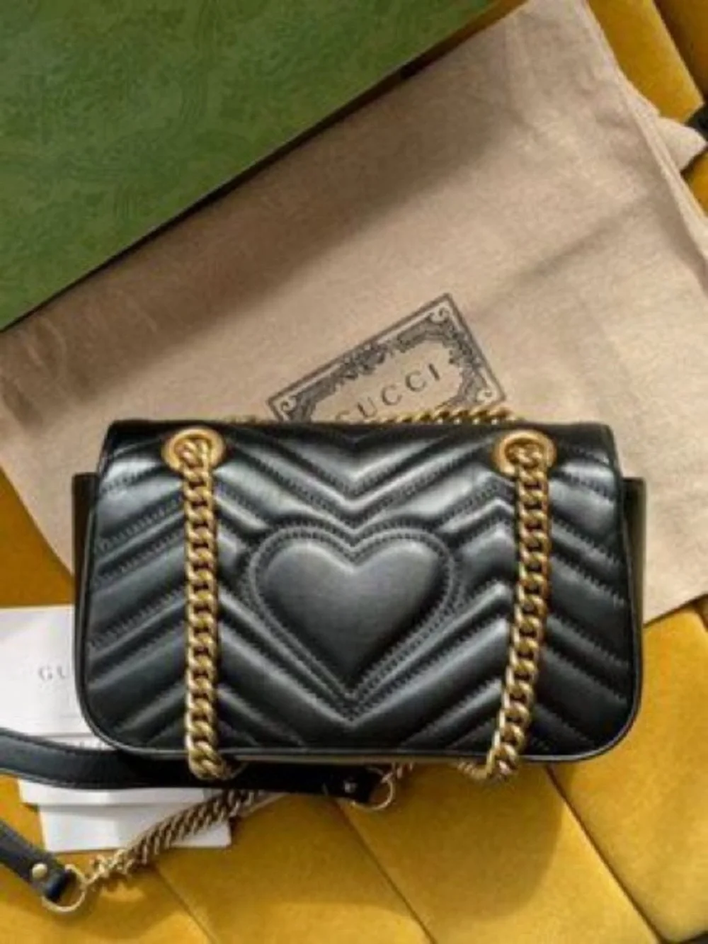 GUCCI Black Leather GG Marmont Shoulder Bag
